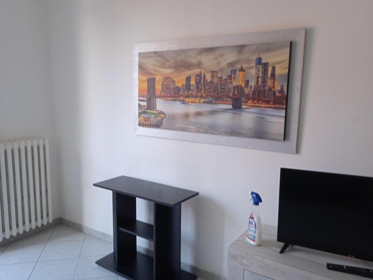 Niguarda Alfred House Apartment Bresso Ngoại thất bức ảnh